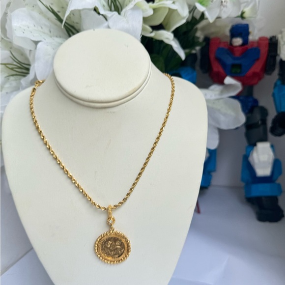 DENKAYS STATEMENT NECKLACE - Picture 2 of 8